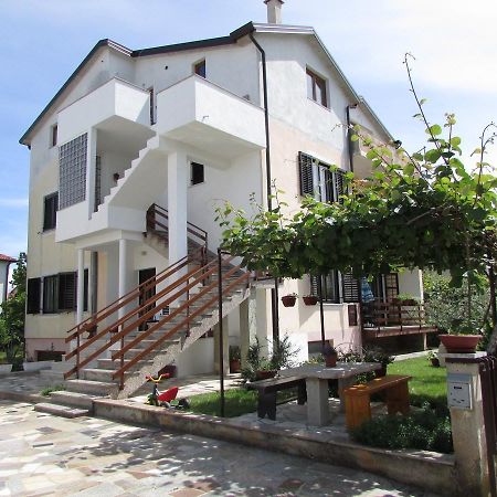 Mirela House With Apartment Umago Exterior foto